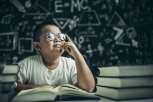 How to Choose a Home Tutor for Your Child