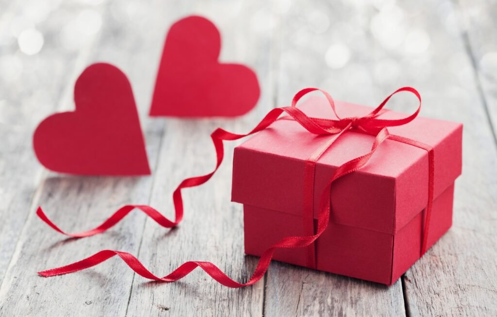 valentine-gift-packaging